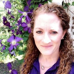 Meet your Posher, Leslie